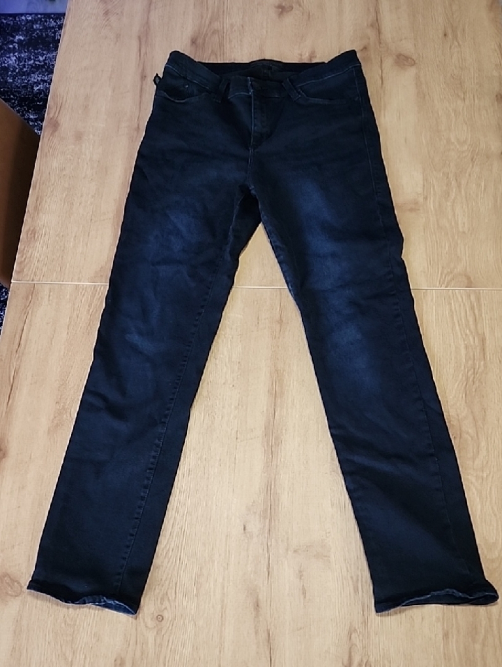 Rock & Republic Black Denim Brand Patch